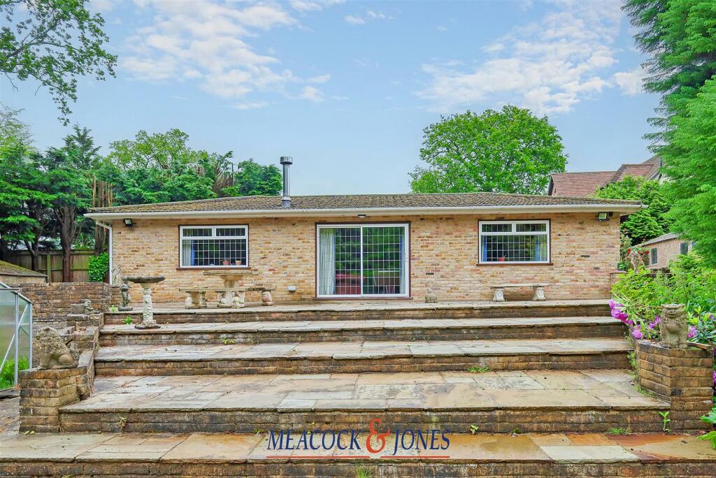 Additional image 28 of Mores Lane, Pilgrims Hatch, Brentwood