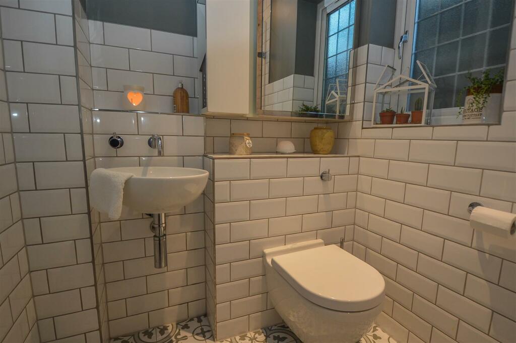 Additional image 20 of Priests Lane, Shenfield, Brentwood