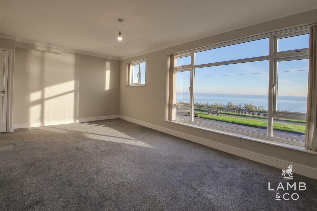 Additional image 10 of Kings Parade, Holland-On-Sea