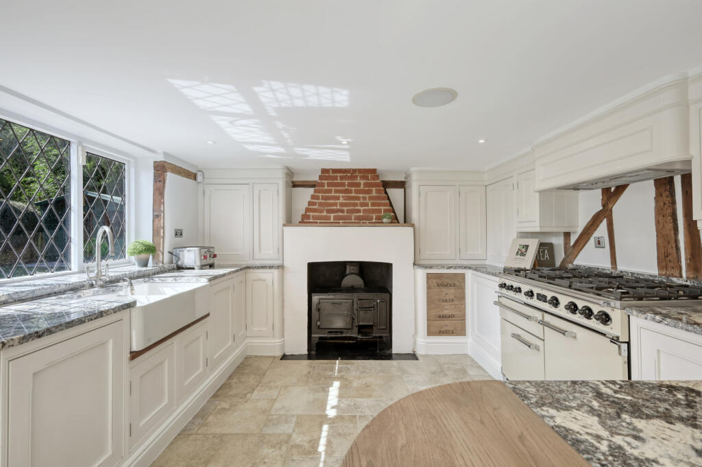 Additional image 10 of Outings Lane, Doddinghurst, CM15