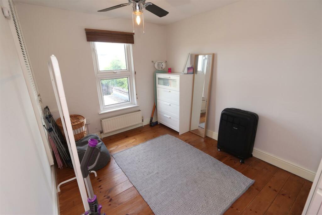 Additional image 6 of Crescent Road, Warley, Brentwood