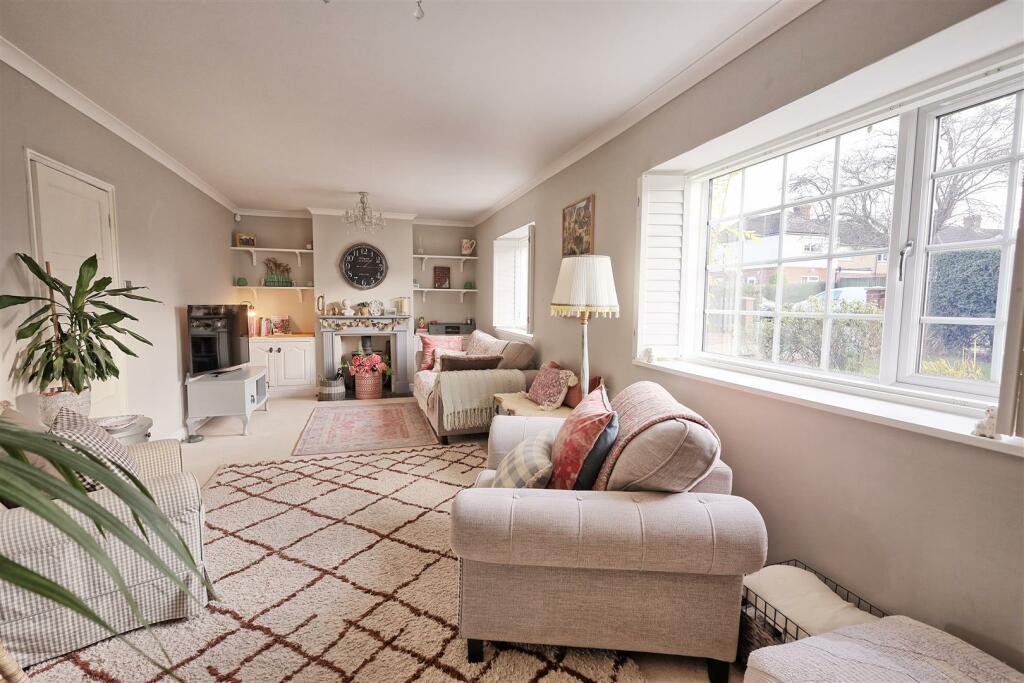 Additional image 2 of HANSELLS MEAD - ROYDON