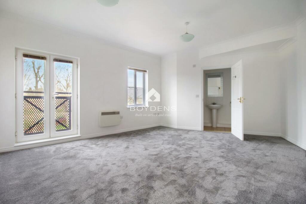 Additional image 6 of Bradford Drive, Close to Station, North Colchester