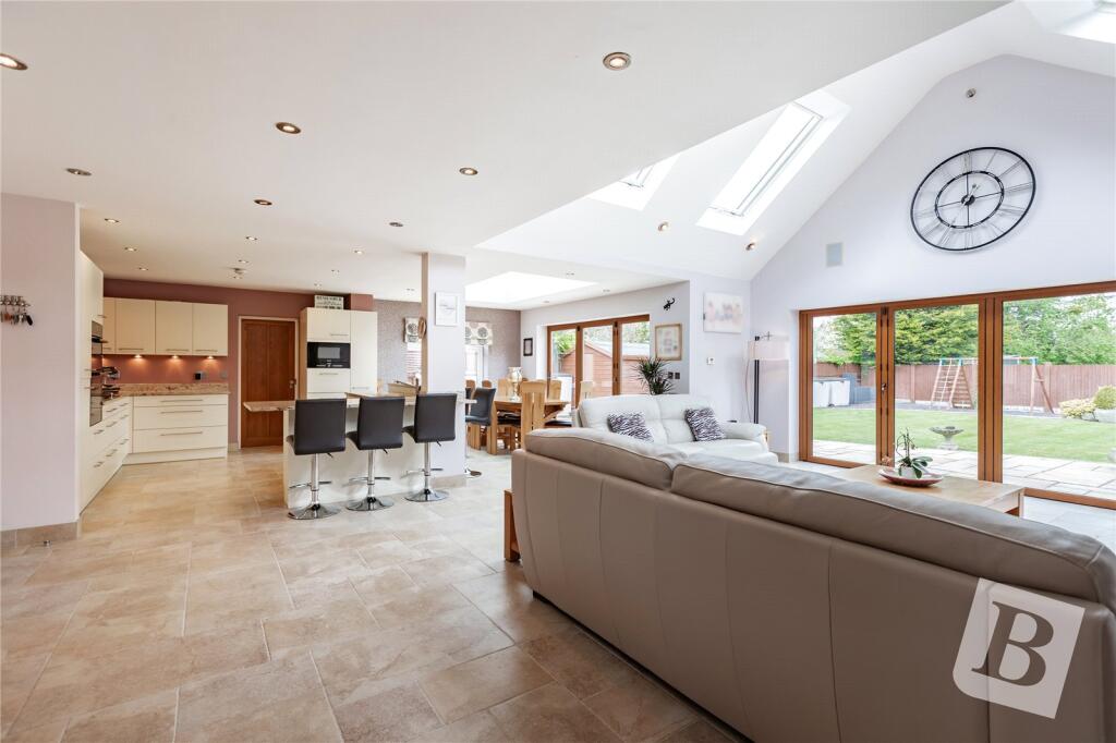 Additional image 11 of Days Lane, Pilgrims Hatch, Brentwood, Essex, CM15