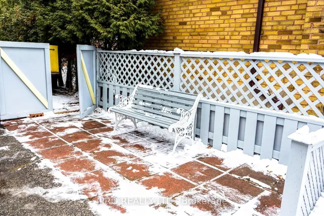 Additional image 4 of 3263 Lawrence Ave