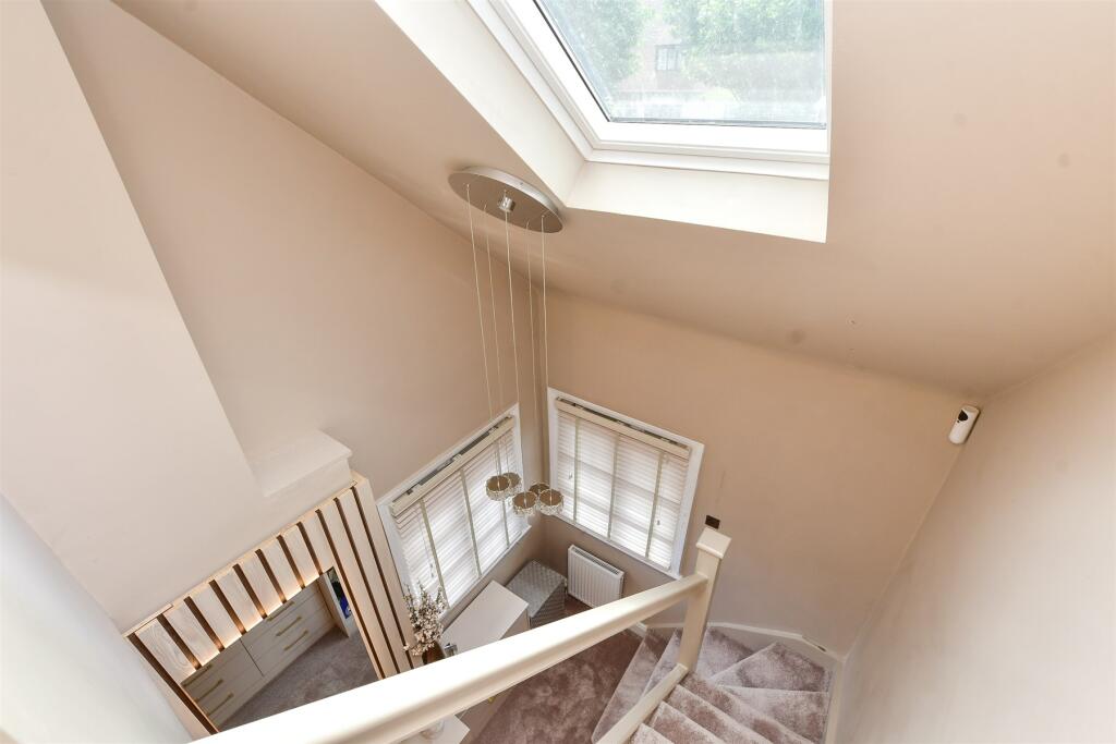 Additional image 14 of Cheyne Walk, Croydon, Surrey