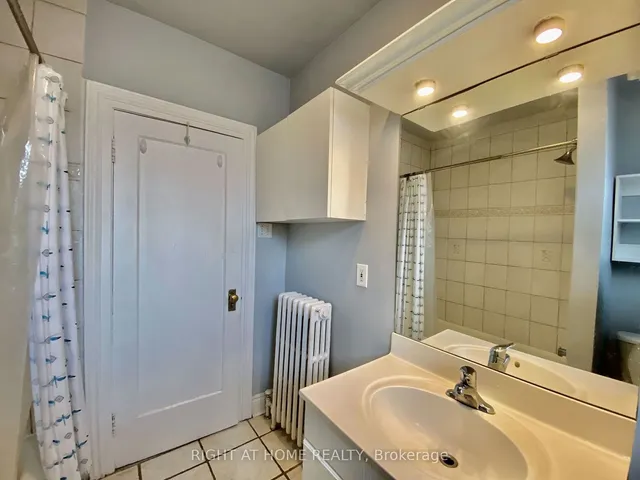 Additional image 18 of 1196 Avenue Rd