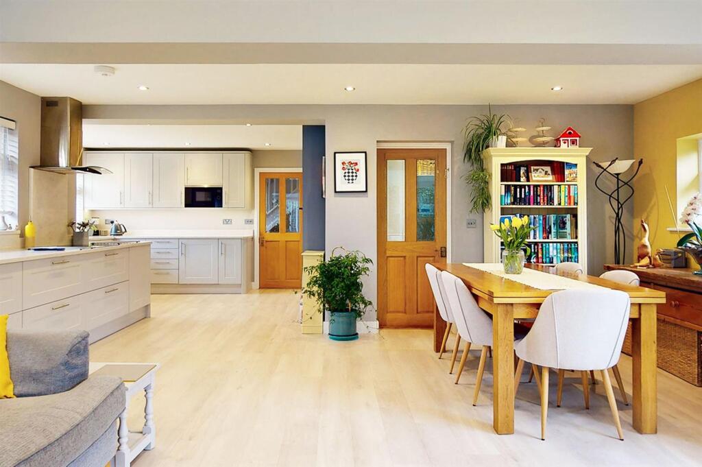 Additional image 7 of Robinsbridge Road, Coggeshall, Colchester