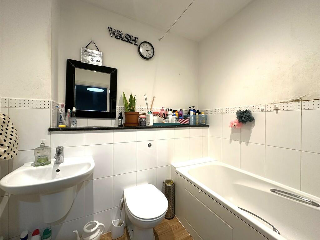 Additional image 15 of Little Woods Mews, North Station