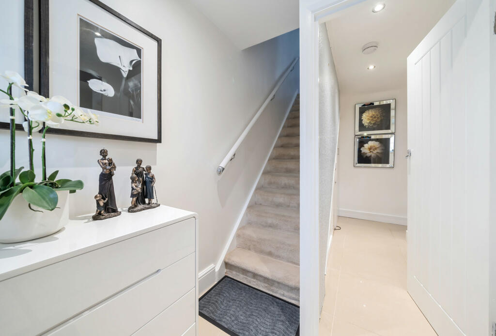 Additional image 21 of Sherwood Park Road, Mitcham, CR4