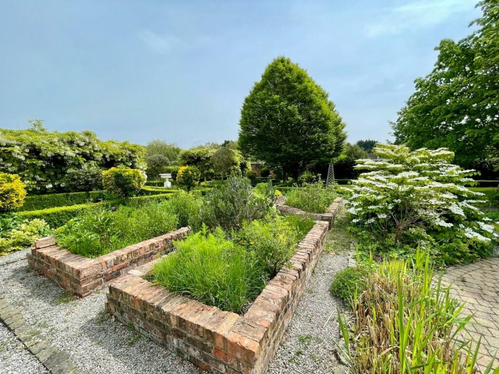 Additional image 13 of Ledsham Hall Lane, Ledsham, Ellesmere Port