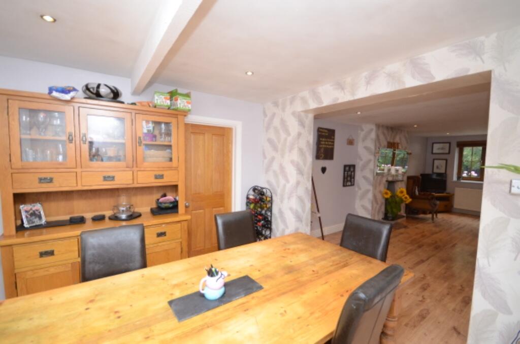 Additional image 6 of Field View The Street, Sheering