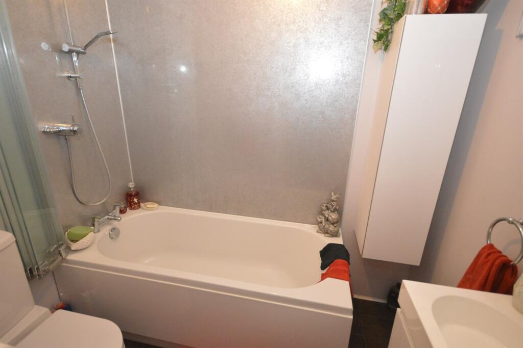 Additional image 10 of Clay Pits, Braintree, CM7