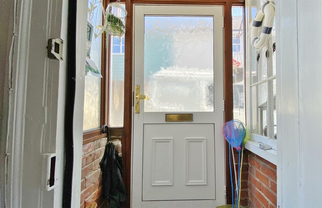 Additional image 4 of Suffolk Street, Walton On The Naze