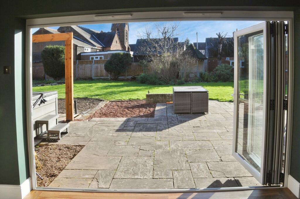 Additional image 10 of Meadow Bank, Hatfield Peverel, Chelmsford, CM3