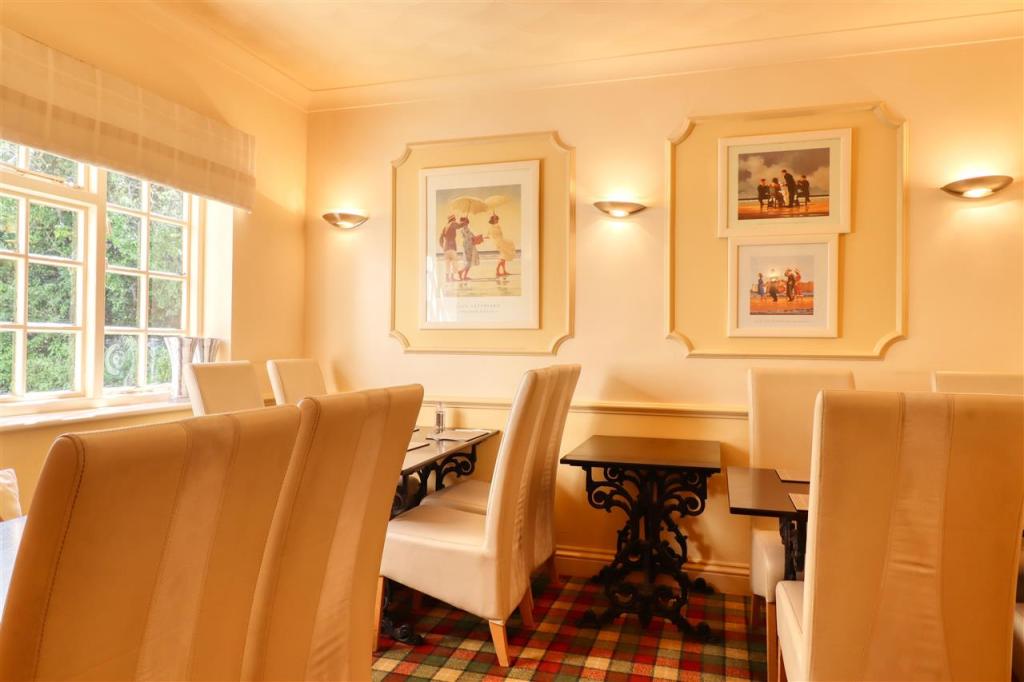 Additional image 6 of Maffia's, Frinton Road, Holland on Sea