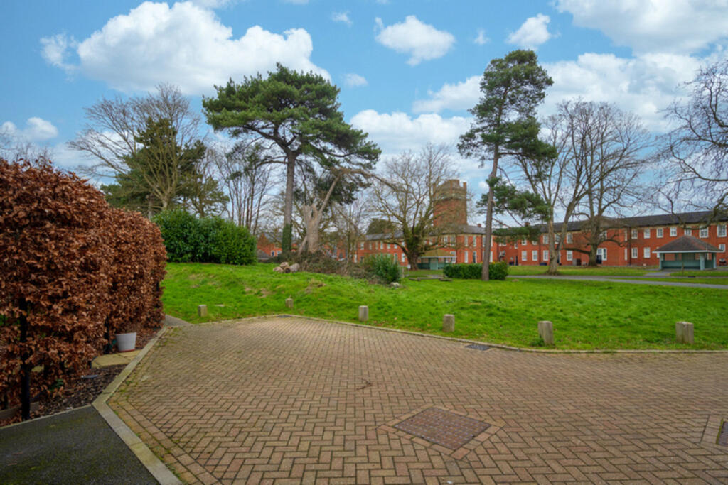 Additional image 24 of Willow Crescent, Colchester, CO4