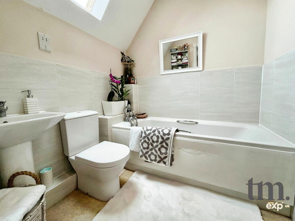 Additional image 13 of Almond Road, Dunmow