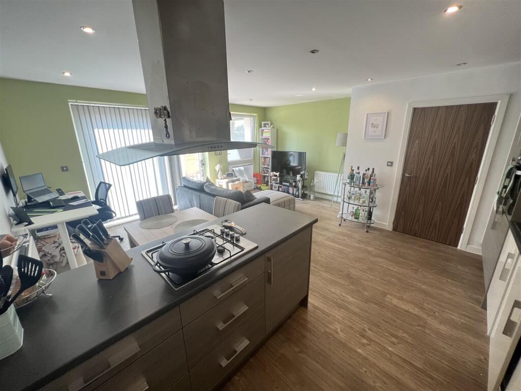 Additional image 16 of Dunn Side, Chelmsford