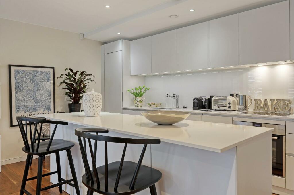 Additional image 8 of Piercing Hill, Theydon Bois,