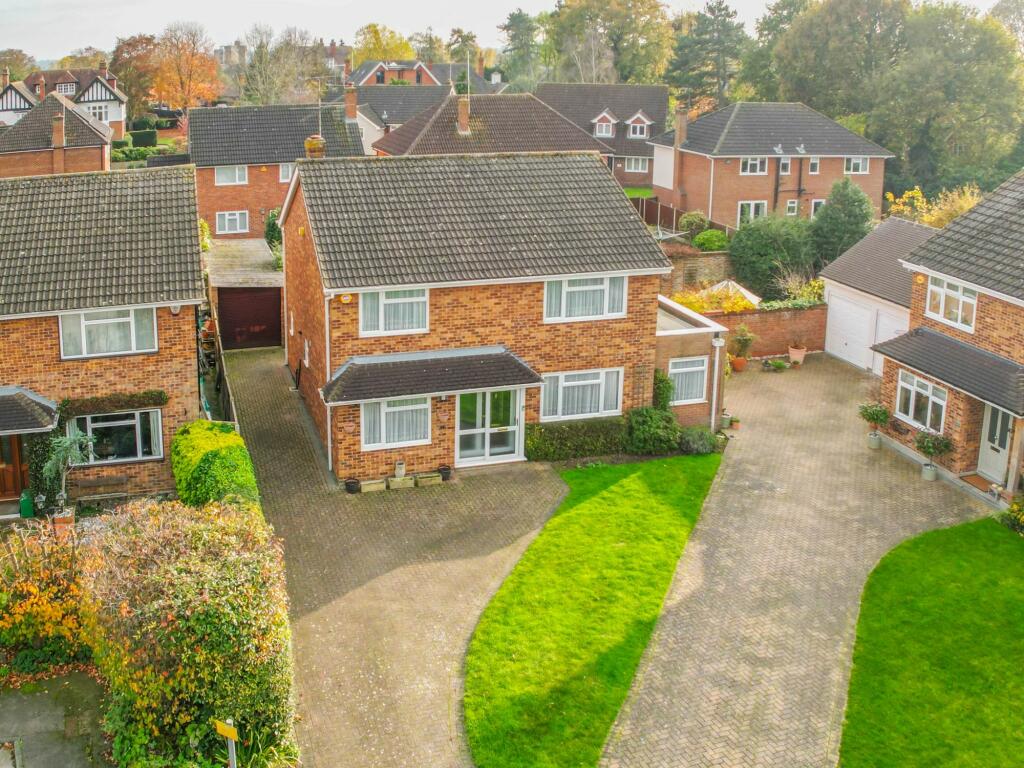 Bishops Court Gardens, Chelmsford, CM2