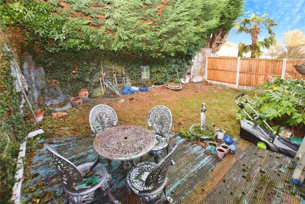 Additional image 8 of The Chase, South Woodham Ferrers, Chelmsford, CM3