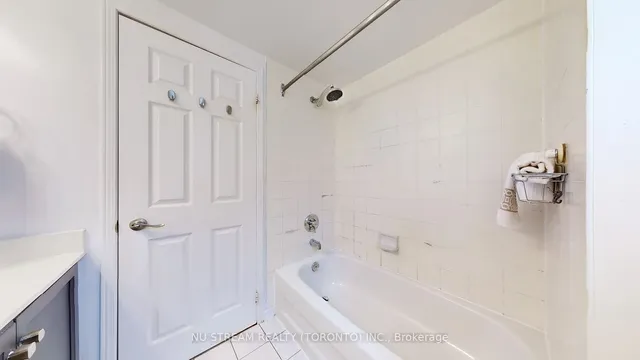 Additional image 30 of 29 Rosebank Dr Unit 1108