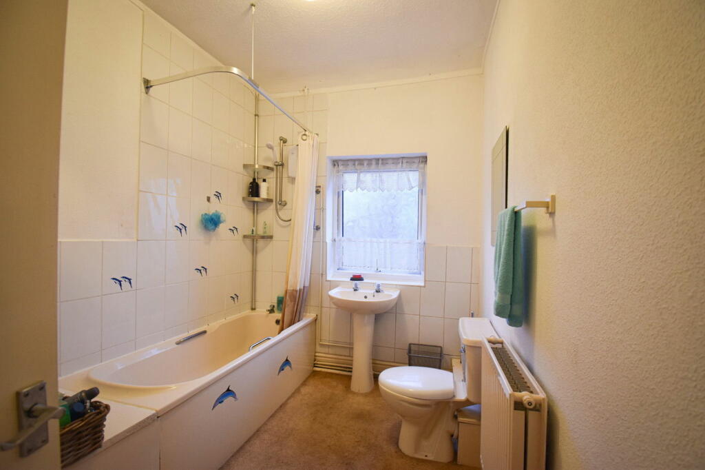 Additional image 10 of Crescent Road, Ellesmere Port, CH65 4DY