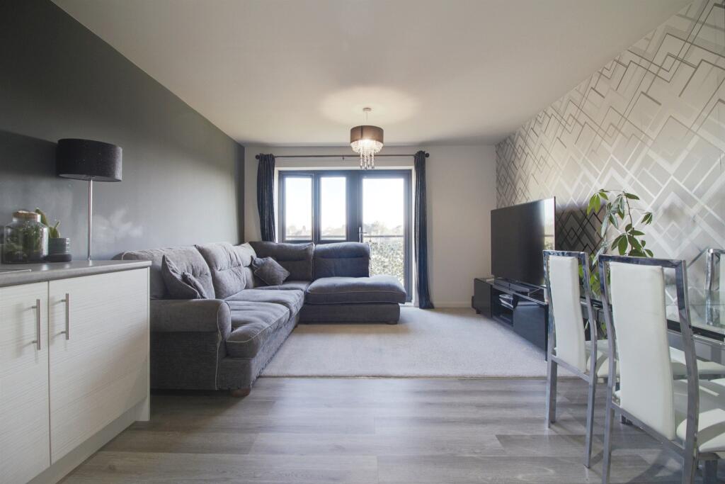 Additional image 6 of Blackthorn Drive, Harlow