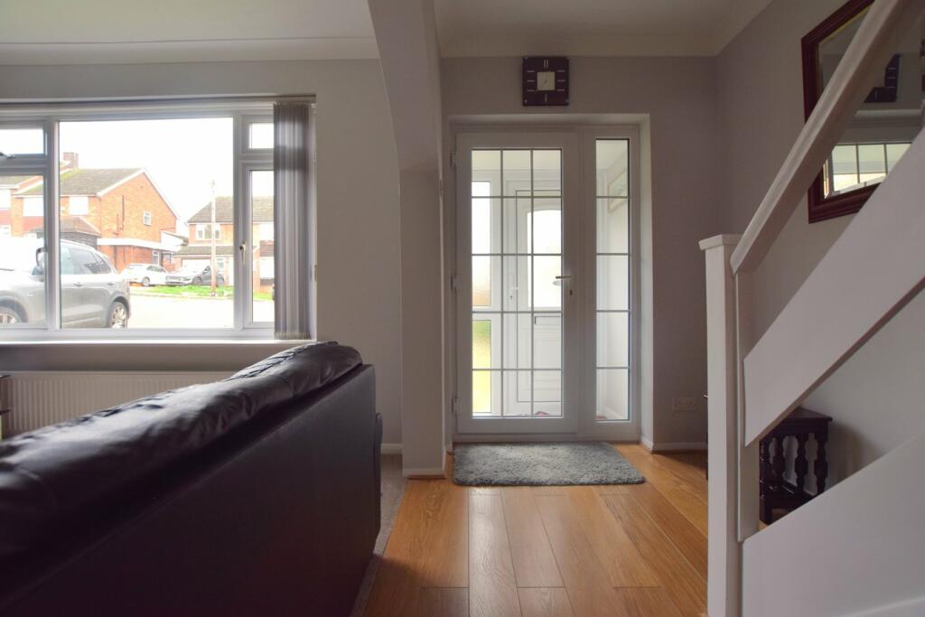 Additional image 14 of Balmoral Close, Billericay, CM11