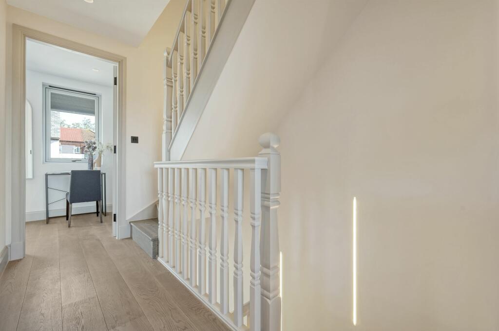 Additional image 20 of Bramlings, Epping