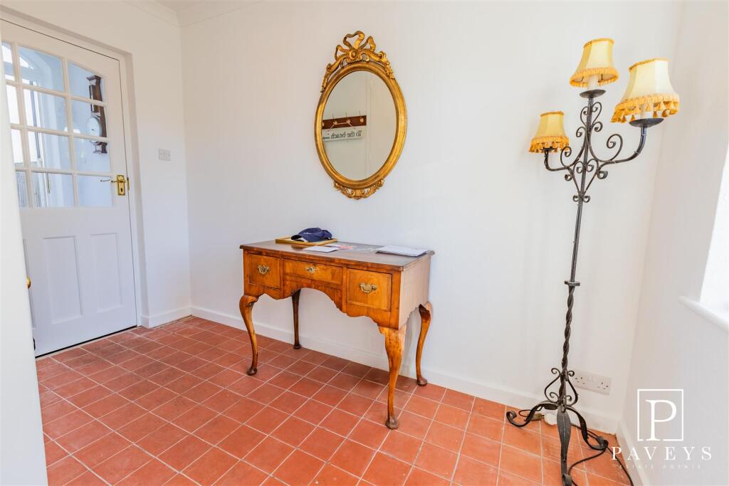Additional image 11 of Winchester Road, Frinton-On-Sea