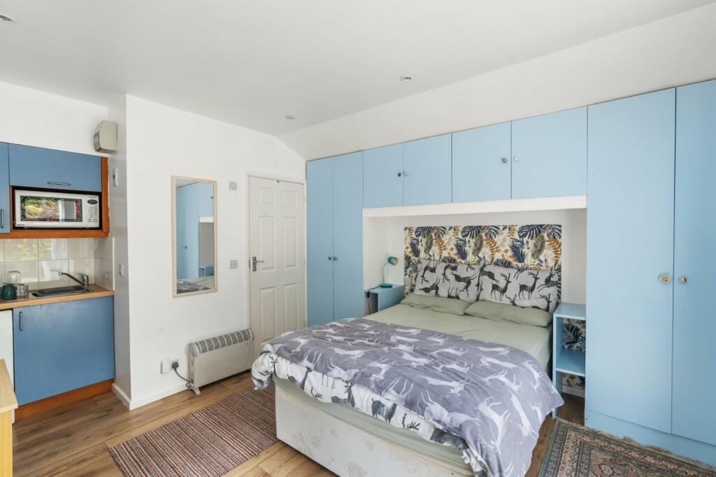 Additional image 31 of Irvine Road, Colchester, Essex, CO3