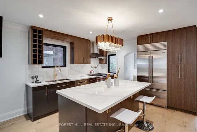 Additional image 19 of 293 Chaplin Cres