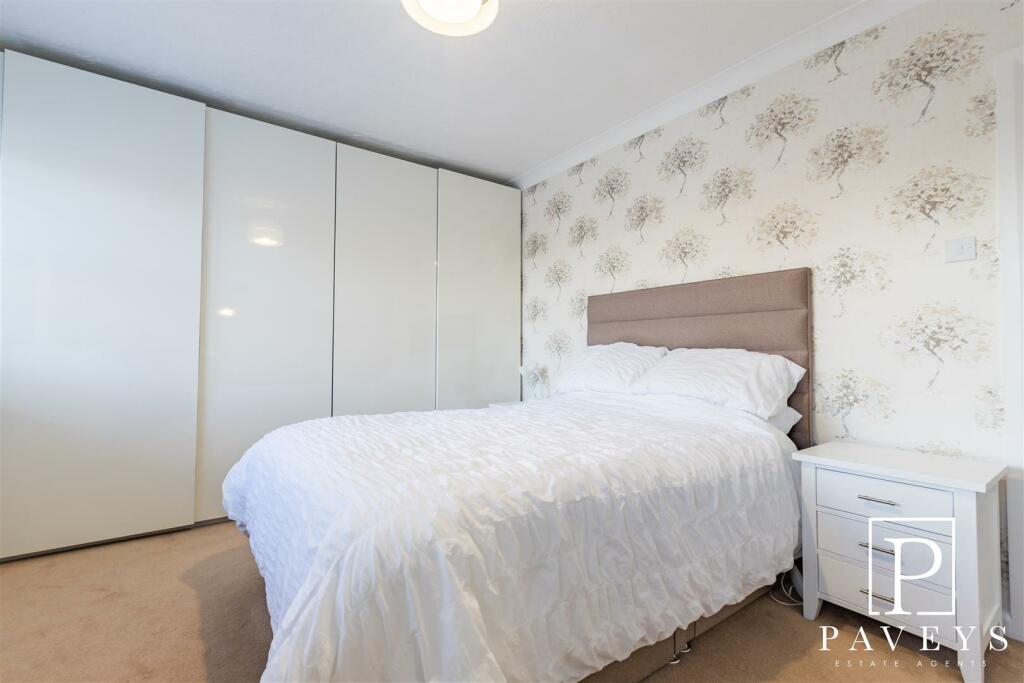 Additional image 17 of Waltham Way, Frinton-On-Sea