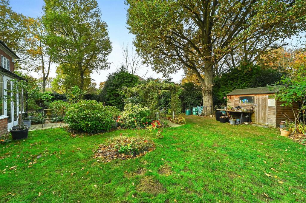 Additional image 23 of Les Bois, High Road, Layer-de-la-Haye, Colchester, CO2