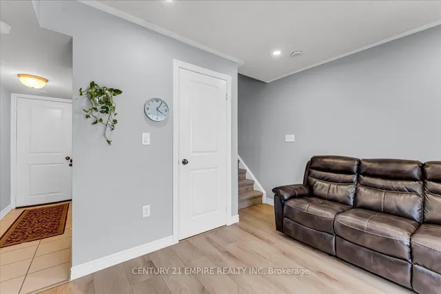 Additional image 32 of 32 Battalion Rd