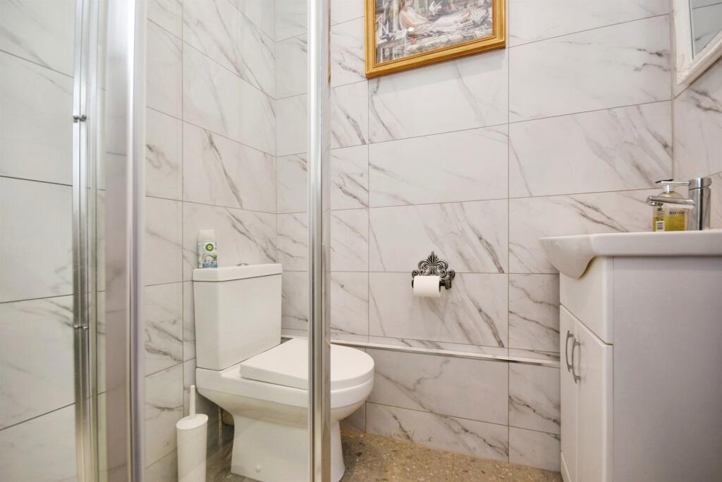 Additional image 5 of Hatch Road, Pilgrims Hatch, Brentwood