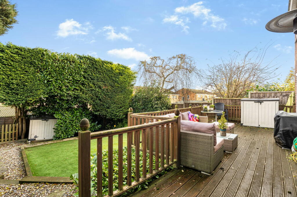 Additional image 20 of The Crest, Sawbridgeworth, CM21