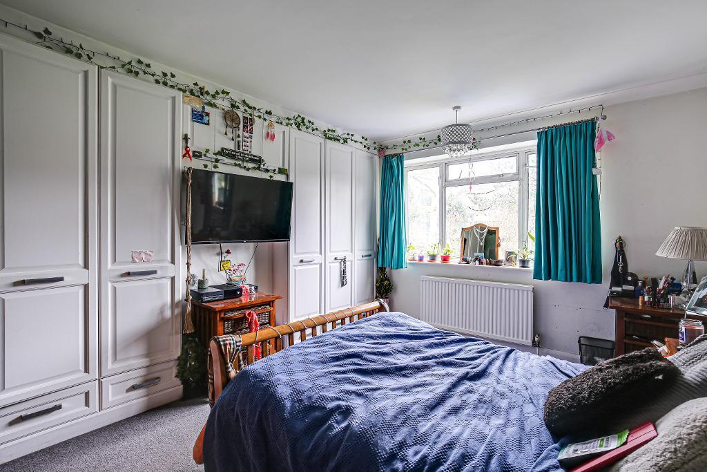 Additional image 9 of Langley Oaks Avenue, Sanderstead, Surrey, CR2 8DL