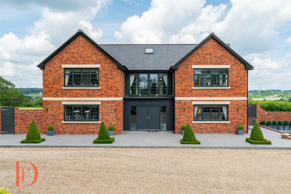 Additional image 44 of Coopersale Lane, Theydon Bois