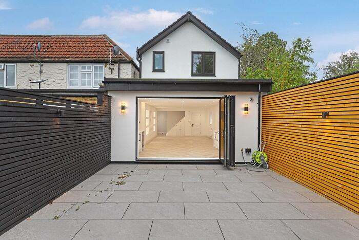 Additional image 22 of Coopers Hill, Ongar, CM5