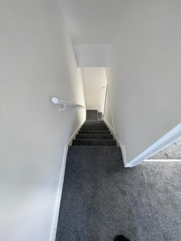 Additional image 7 of Headley Drive, CR0