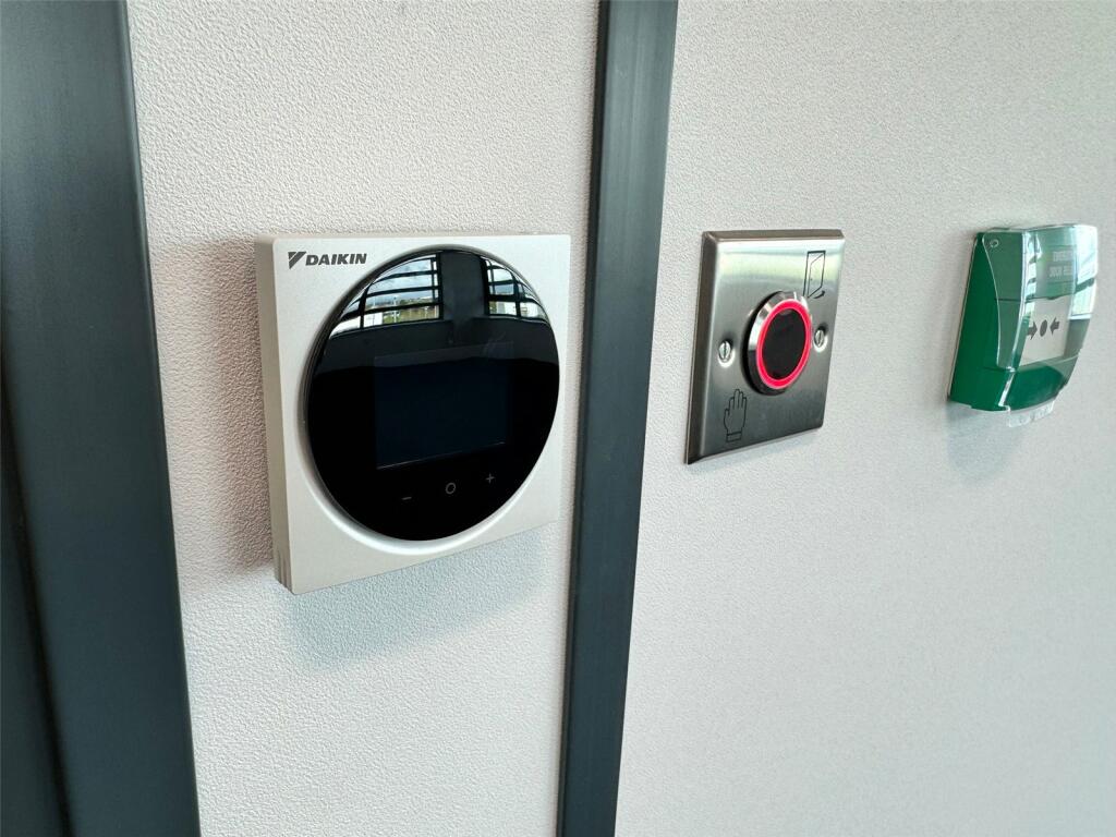 Additional image 11 of Avenue West, Skyline 120 Business Park, Braintree, CM77