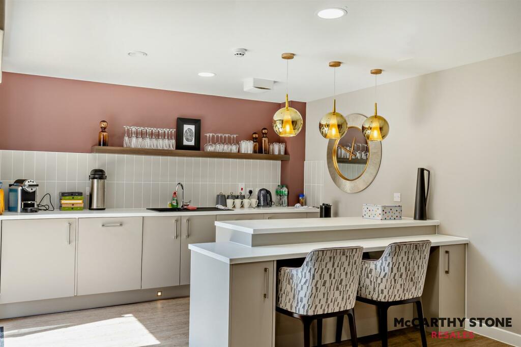 Additional image 23 of Hooton Road, Willaston, Neston