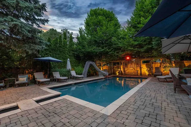 Additional image 38 of 135 Buckingham Ave