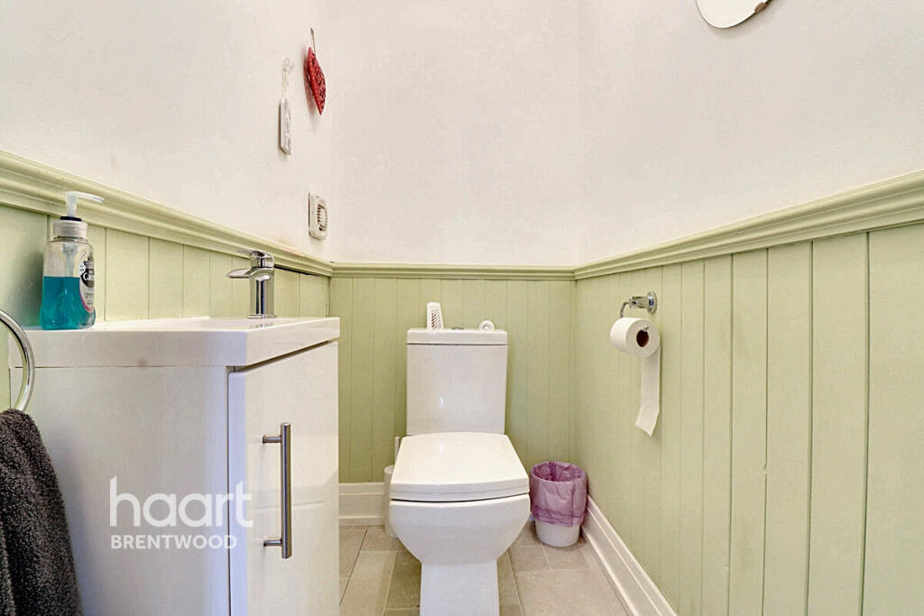 Additional image 12 of Middle Road, Brentwood