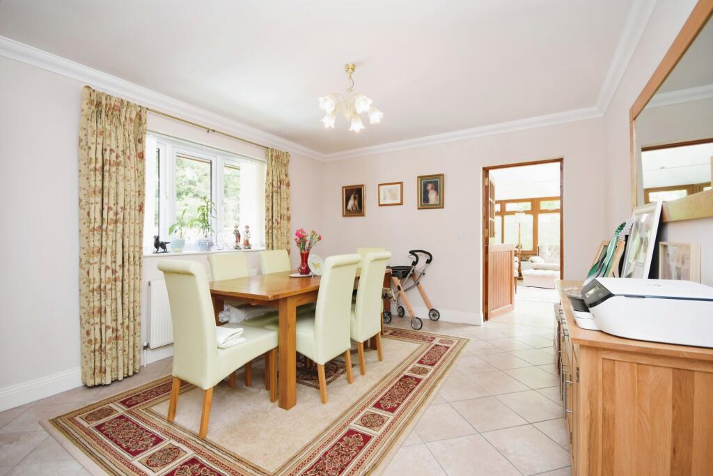 Additional image 5 of Burnham Avenue, Chelmsford, CM3