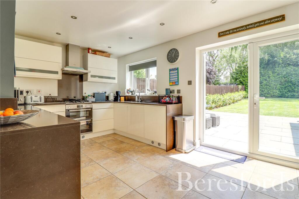 Additional image 13 of Knightbridge Walk, Billericay, CM12