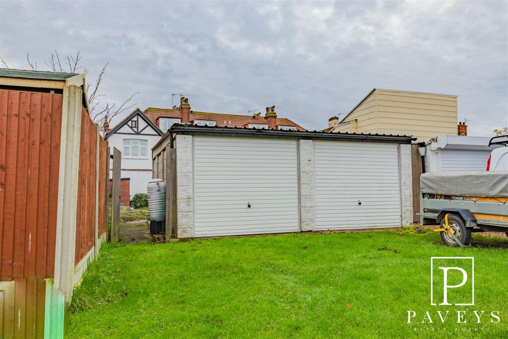 Additional image 24 of Hadleigh Road, Frinton-On-Sea